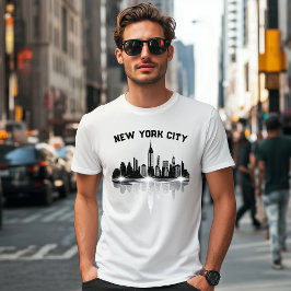 De skyline van New York is Mannen wit T-shirt