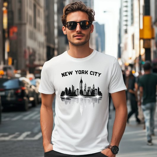 De skyline van New York is Mannen wit T-shirt