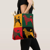 De slimme Portugese waterhond Tote Bag (Dichtbij)