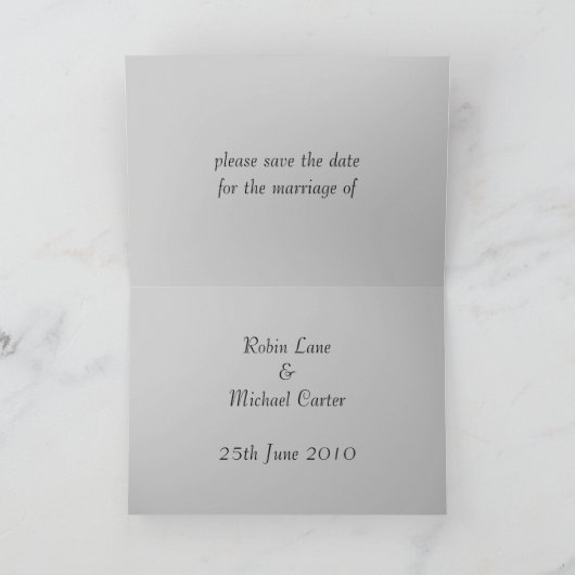 De sluier en het boeket - aangepast aankondiging (Binnen)