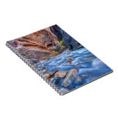 De sneeuwval van de Maagdenrivier in het najaar 3 Notitieboek (Rechterzijde)