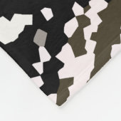 De snelle Rode Sportauto die door de muur kruipt Fleece Deken (Hoek)