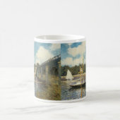 De snelwegbrug bij Argenteuil van Claude Monet Koffiemok (Center)