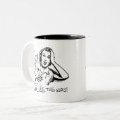 De socialisatie vergeten tweekleurige koffiemok (Voorkant links)