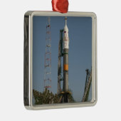 De Soyuz-raket kort na aankomst Metalen Ornament (Rechts)