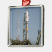 De Soyuz-raket kort na aankomst Metalen Ornament (Links)