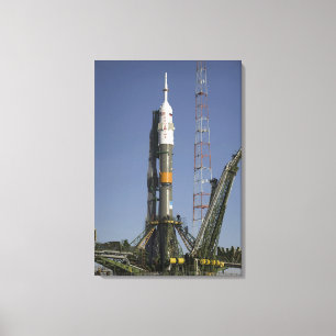 De Soyuz-raket wordt in positie 2 geplaatst Canvas Afdruk