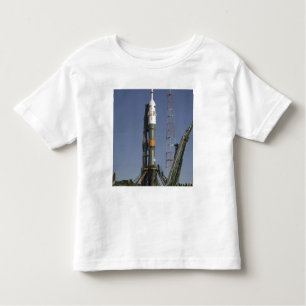 De Soyuz-raket wordt in positie 2 geplaatst Kinder Shirts