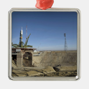 De Soyuz-raket wordt in positie 5 Metalen Ornament