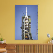 De Soyuz-raket wordt in positie gebracht Canvas Afdruk (Insitu (Woonkamer))