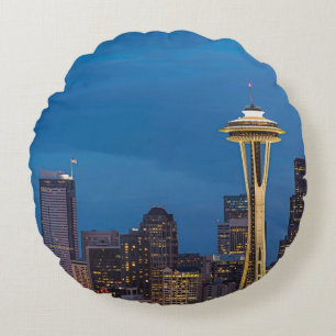 De Space Needle en het centrum van Seattle Rond Kussen