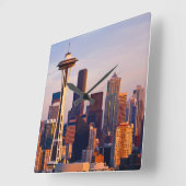 De Space Needle is een toren in Seattle Vierkante Klok (Hoek)