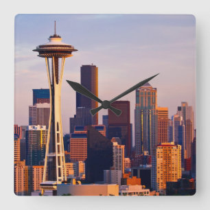 De Space Needle is een toren in Seattle Vierkante Klok