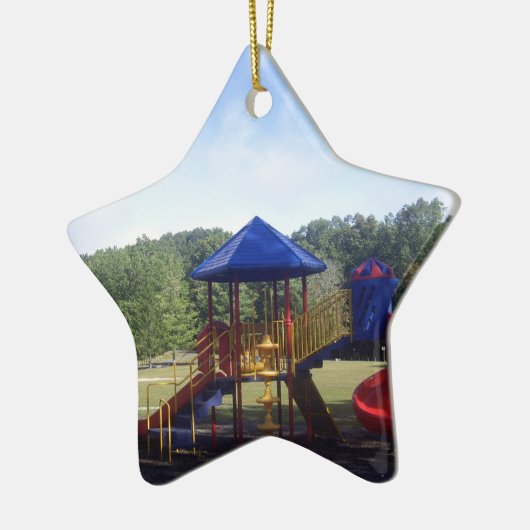 De Speelplaats van het park Keramisch Ornament (Links)