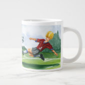 De Speler van de Voetbal die een bal door Jay Thro Grote Koffiekop (Rechts)