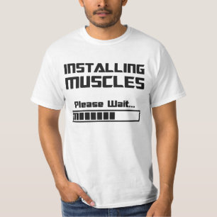 De spieren installeren Gelieve te wachten de bar v T-shirt