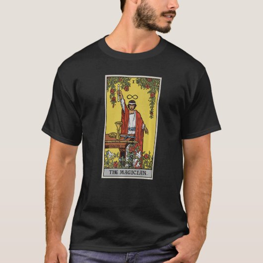 De Spirituele Pagan Witch Divi van de Magicische T T-shirt (Voorkant)