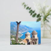 De spitsen van de kerk op de Amalfi kust Briefkaart (Staand voorkant)