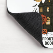 De spookachtige boekwinkel muismat (Hoek)