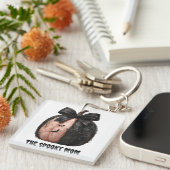 De Spooky Mom Halloween Pumpkin Sleutelhanger (Voorkant Rechts)