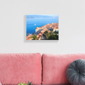 de stad Arona en het Meer van Maggiore op canvas p Afdruk (Insitu (Woonkamer))