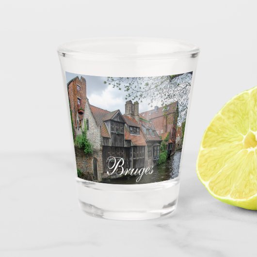 De stad Brugge in België Shot Glas (Voorkant)