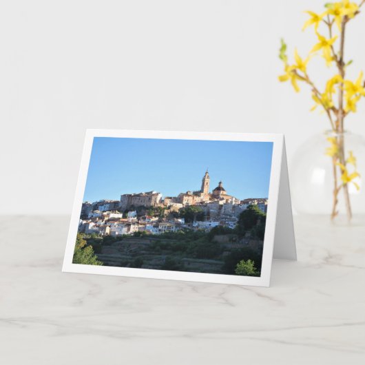 De stad Chelva, Bergstad, Spanje Kaart (Gele Bloem)