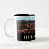 De stad Denver 1898 Tweekleurige Koffiemok (Links)