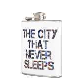 " de stad die nooit slaapt " heupfles (Links)