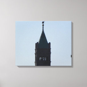 DE STAD HALL IN DE SHADOWS WRAPPED CANVAS AFDRUK