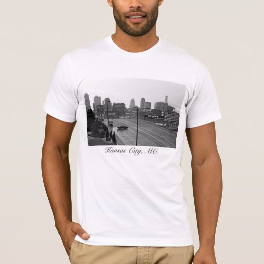 De stad Kansas City Skyline-Black en White Photo T-shirt (Voorkant)