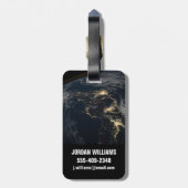 De stad licht 's nachts in Japan. Bagagelabel (Achterkant verticaal)