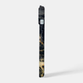 De stad licht 's nachts in Japan. iPhone 15 Case (Linkerkant)