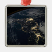 De stad licht 's nachts in Japan. Metalen Ornament (Voorkant)