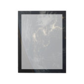 De stad licht 's nachts in Japan. Notitieblok (Linkerzijde)