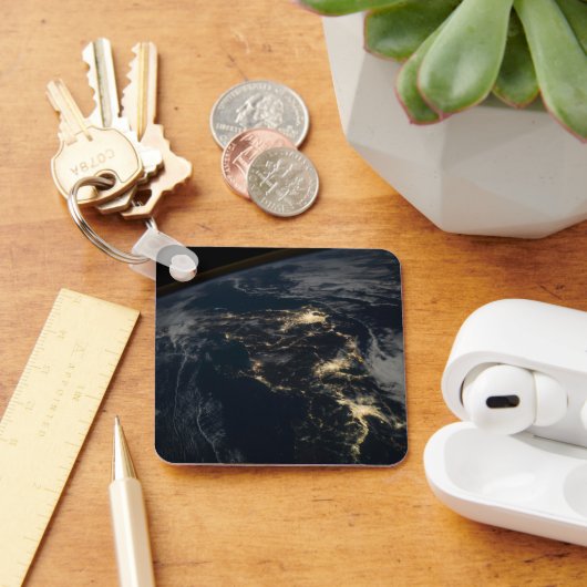 De stad licht 's nachts in Japan. Sleutelhanger (Bureau)