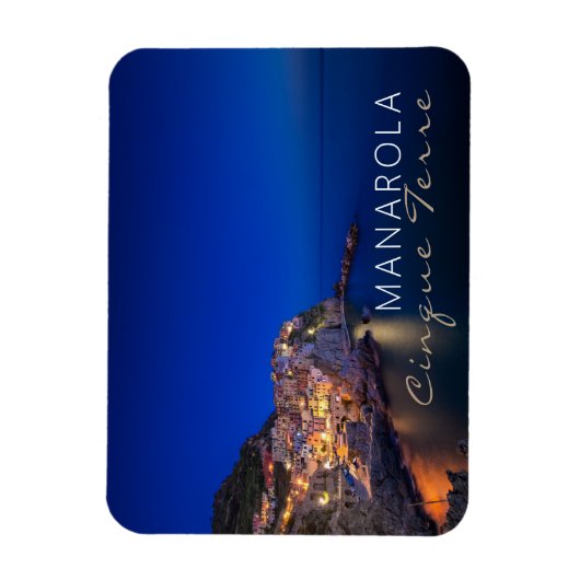 De stad Manarola in de Cinque Terre in de avond Magneet (Verticaal)