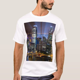 De stad Singapore 's nachts T-shirt