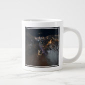 De stadslichten van Jazan en zijn buitenwijken Grote Koffiekop (Rechts)