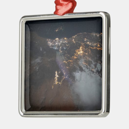 De stadslichten van Jazan en zijn buitenwijken Metalen Ornament (Links)