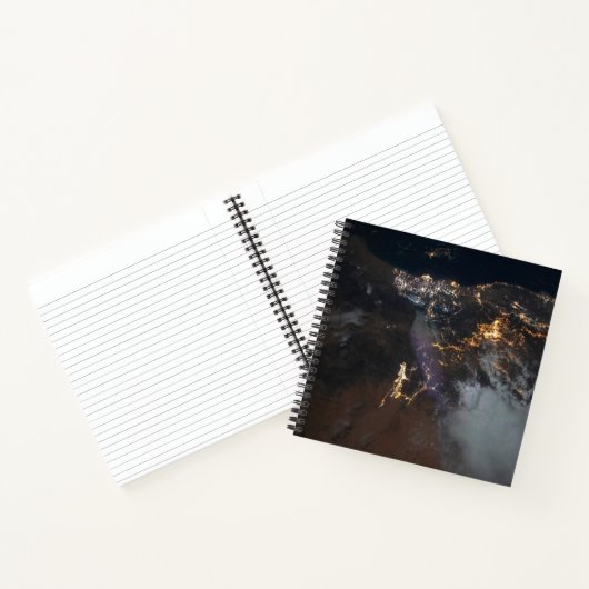 De stadslichten van Jazan en zijn buitenwijken Notitieboek (Binnen)