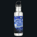 De Sterrennacht van Van Gogh Waterfles<br><div class="desc">Van Gogh schilderde in 1889 'De Sterrennacht' uit het geheugen, terwijl hij in Frankrijk in een asiel zat, waar hij zich aansloot voor depressie.De scène toont het uitzicht uit zijn slaapkamerraam. Op het schilderij staan de maan, Venus en veel sterren omringd door geel en wit licht.Onderaan bevindt zich een kerk...</div>
