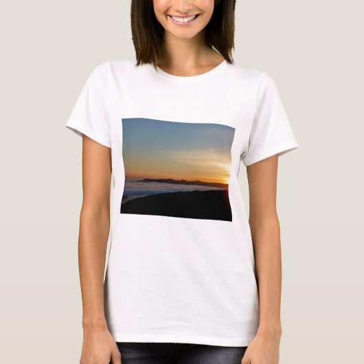 De Stijging van de zon T-shirt (Voorkant)