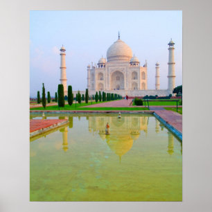 De stille vreedzame Taj Mahal in de wereld Poster