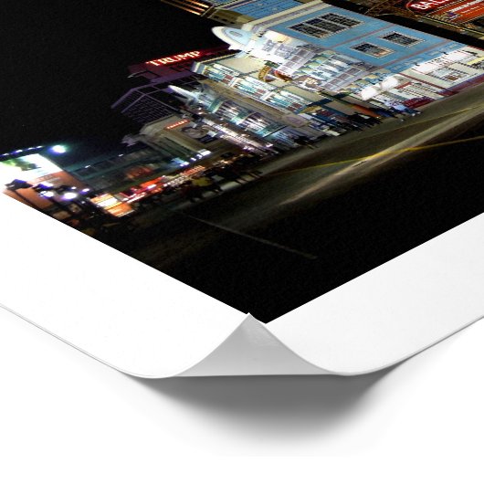 De stoep in Atlantic City bij nacht Poster (Hoek)