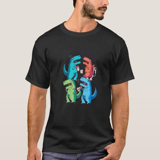 De strijd is een echte dinosaurussituatie. t-shirt (Voorkant)
