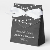 De String Lights On Chalkboard Wedding Collectie Bedankdoosjes (Voorkant Zijde)