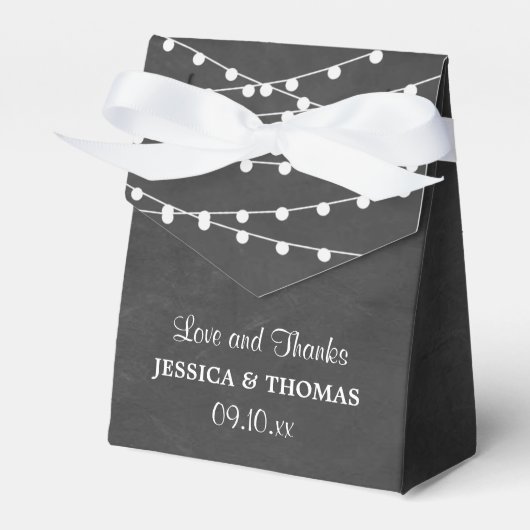 De String Lights On Chalkboard Wedding Collectie Bedankdoosjes (Voorkant Zijde)