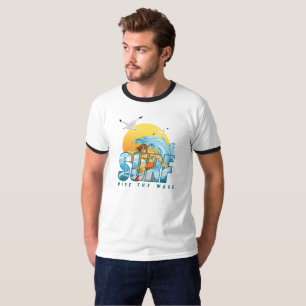 De Surfer rijdt op de Golf Mannen Ringer T-shirt