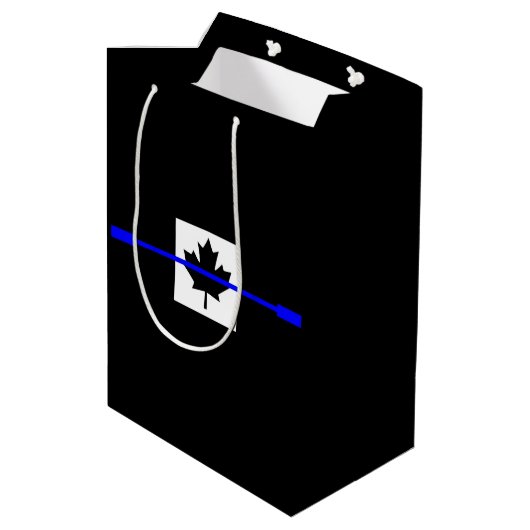 De symbolische dun blauwe lijn op de Canadese vlag Medium Cadeauzakje (Achterkant Gekanteld)